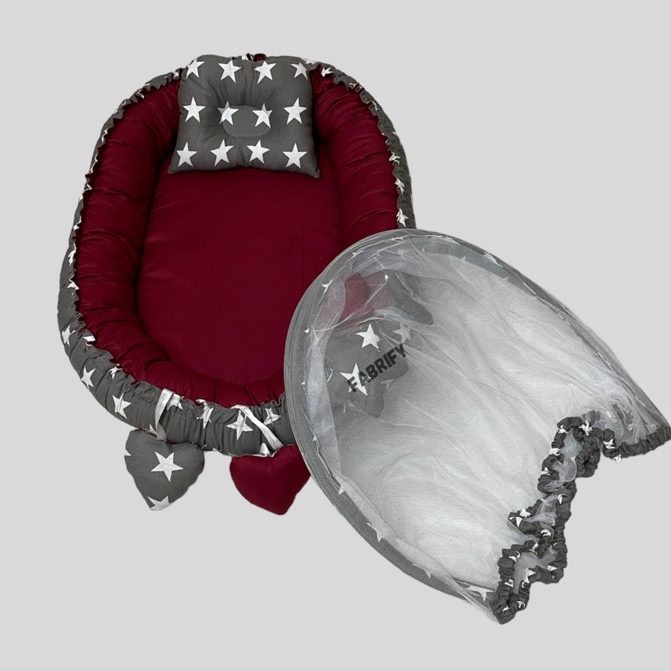 Fabrify Baby Nest Bed With Mosquito Net Head Pillow and 2 Side Pillow (0-18 M )